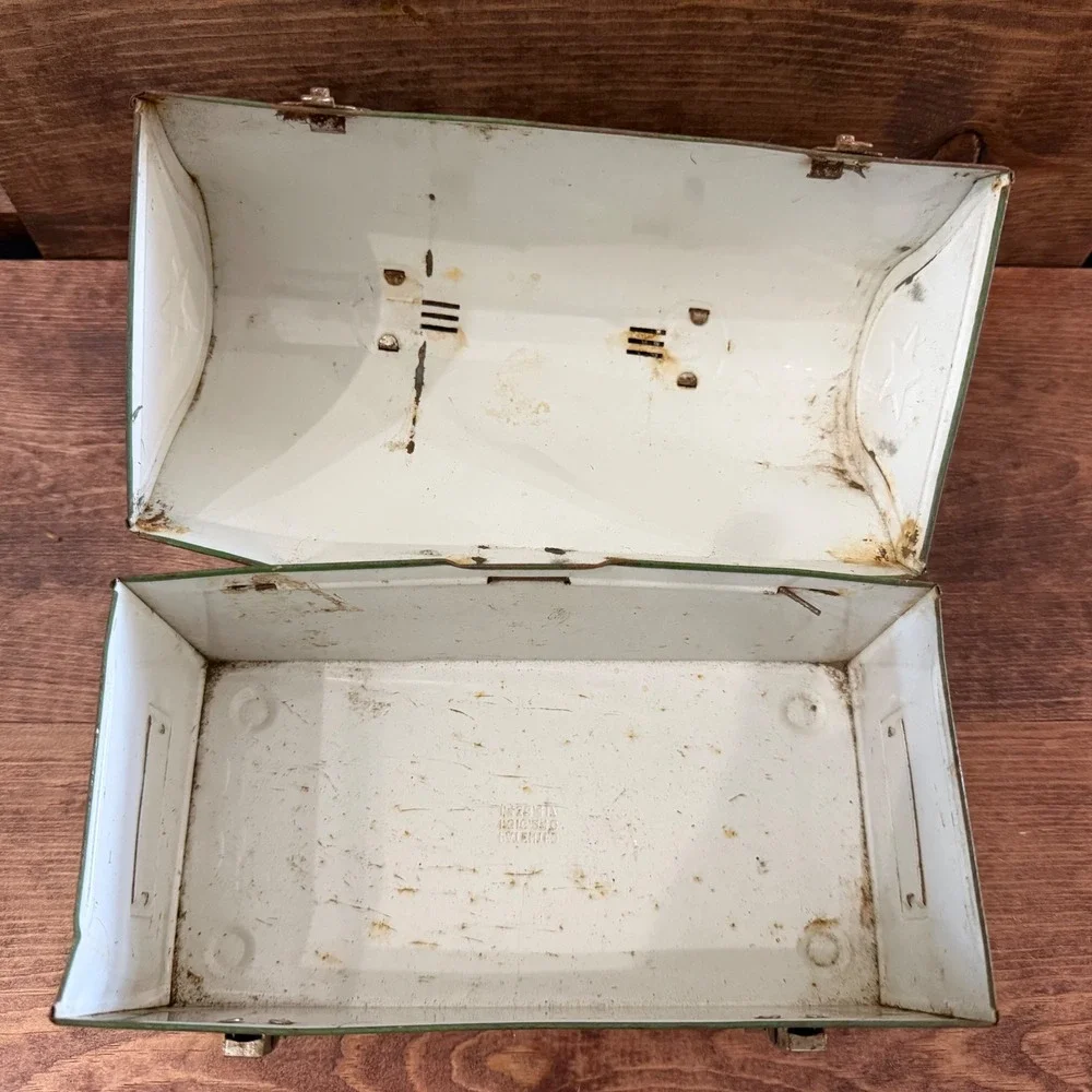 Vintage Antique Green Metal Dome Top Lunch Box Pail Star Embossed Patented 1920s
